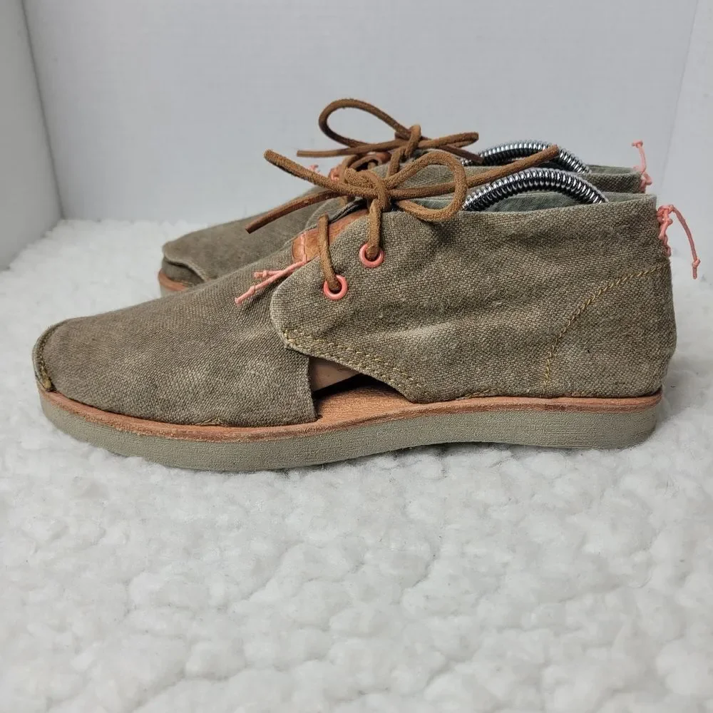 Santorisan Benirras Women's Size 10.5 Gray Leather Flat Walking Low Desert Boot